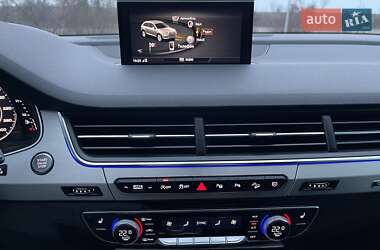 Внедорожник / Кроссовер Audi Q7 2019 в 