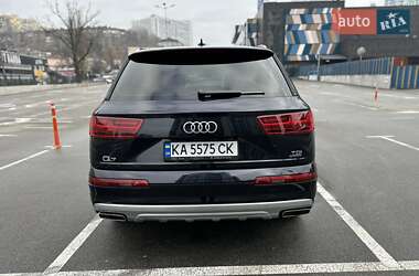 Позашляховик / Кросовер Audi Q7 2016 в Києві