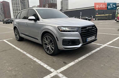 Позашляховик / Кросовер Audi Q7 2019 в Києві