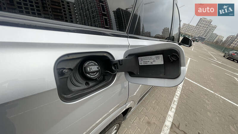 Позашляховик / Кросовер Audi Q7 2019 в Києві