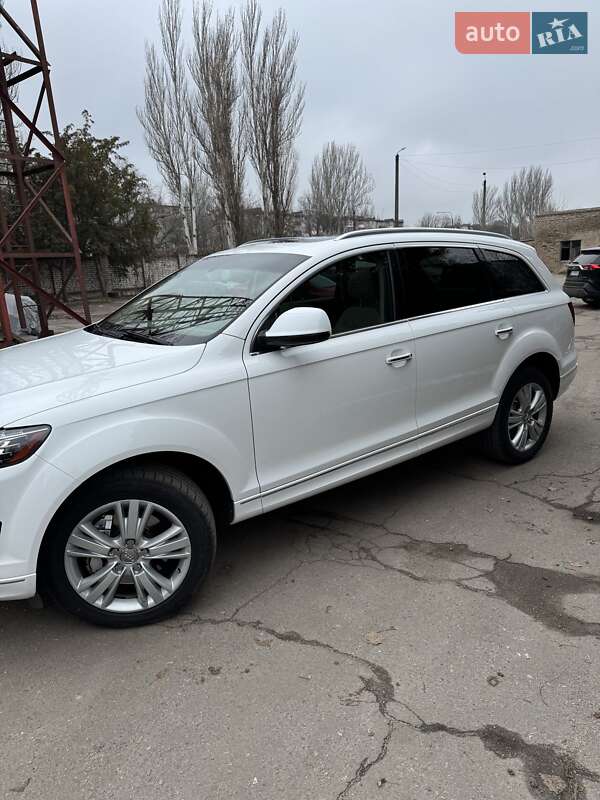 Внедорожник / Кроссовер Audi Q7 2010 в Запорожье