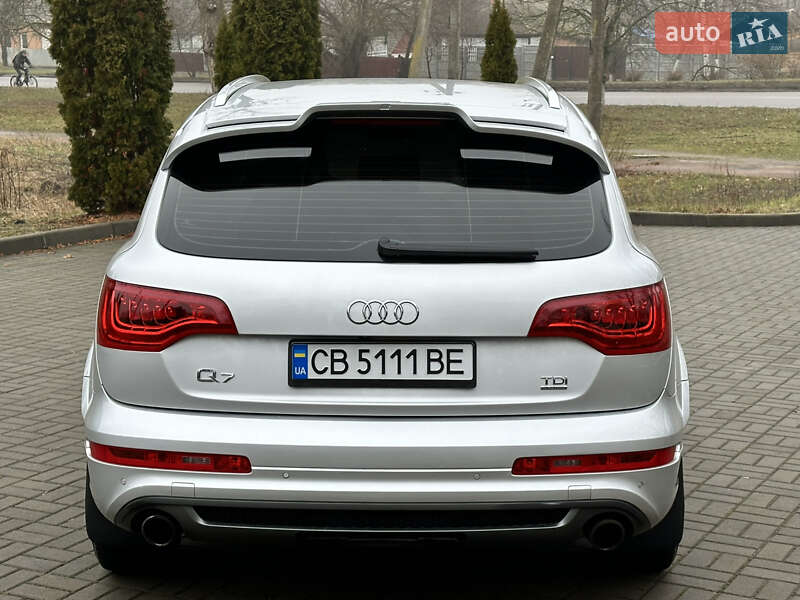 Позашляховик / Кросовер Audi Q7 2012 в Прилуках