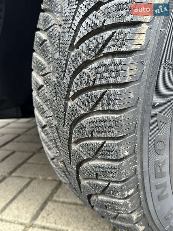 Позашляховик / Кросовер Audi Q7 2012 в Прилуках