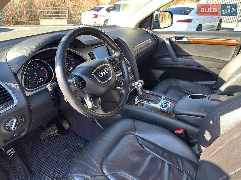 Внедорожник / Кроссовер Audi Q7 2013 в Межгорье фото 38 Внедорожник / Кроссовер Audi Q7 2013 в Межгорье