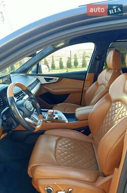 Внедорожник / Кроссовер Audi Q7 2017 в Ровно