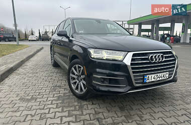 Позашляховик / Кросовер Audi Q7 2017 в Києві