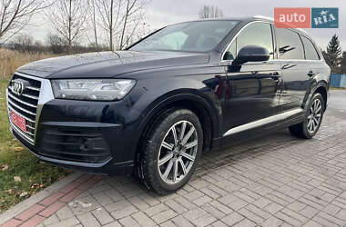 Позашляховик / Кросовер Audi Q7 2017 в Нововолинську