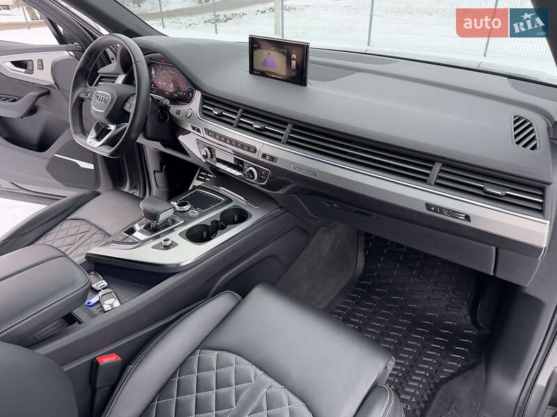 Внедорожник / Кроссовер Audi Q7 2018 в Ужгороде фото 50 Внедорожник / Кроссовер Audi Q7 2018 в Ужгороде