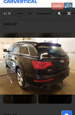 Позашляховик / Кросовер Audi Q7 2012 в Косові