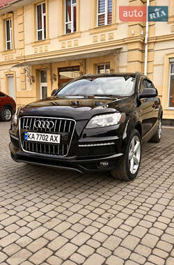 Внедорожник / Кроссовер Audi Q7 2012 в Косове