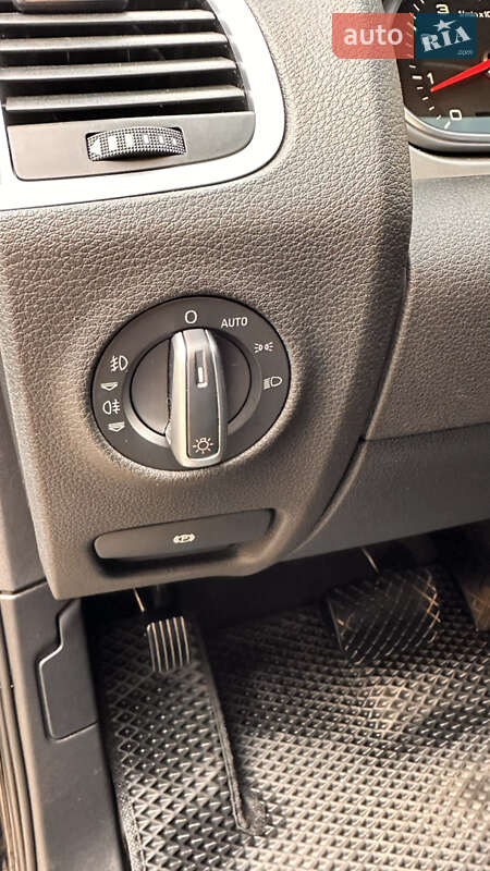 Позашляховик / Кросовер Audi Q7 2012 в Косові