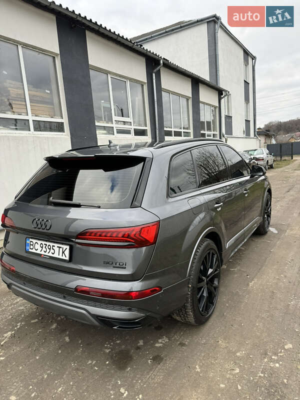 Позашляховик / Кросовер Audi Q7 2020 в Жовкві