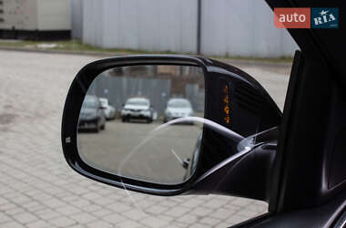 Позашляховик / Кросовер Audi Q7 2015 в 