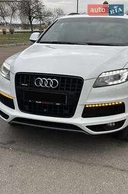 Внедорожник / Кроссовер Audi Q7 2014 в Черкассах