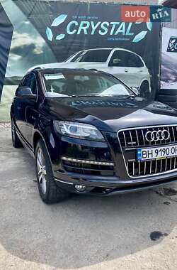 Позашляховик / Кросовер Audi Q7 2014 в Одесі