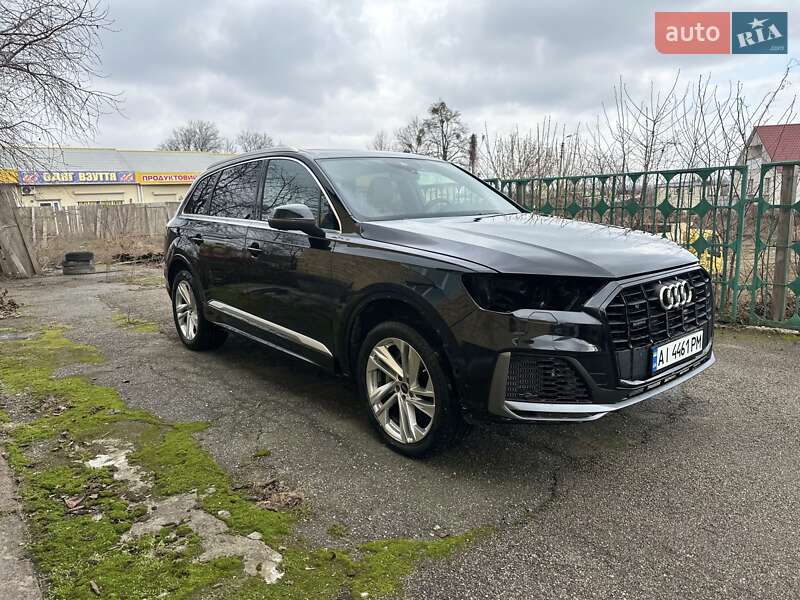 Позашляховик / Кросовер Audi Q7 2022 в Кагарлику