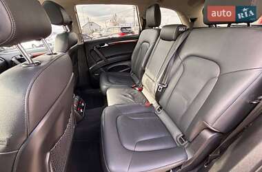 Внедорожник / Кроссовер Audi Q7 2014 в 