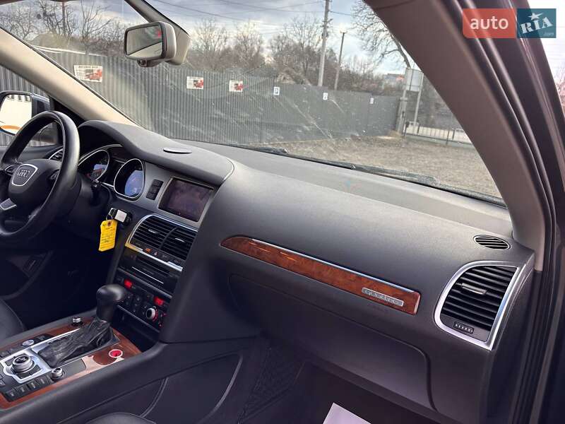 Внедорожник / Кроссовер Audi Q7 2014 в Львове
