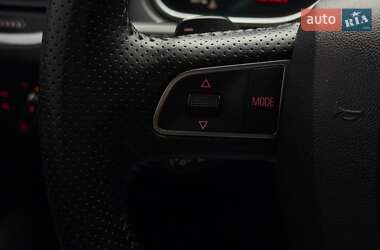Позашляховик / Кросовер Audi Q7 2010 в 
