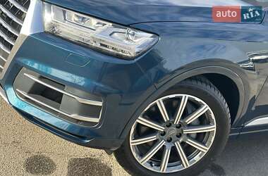 Внедорожник / Кроссовер Audi Q7 2018 в Киеве