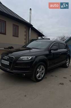Внедорожник / Кроссовер Audi Q7 2013 в 