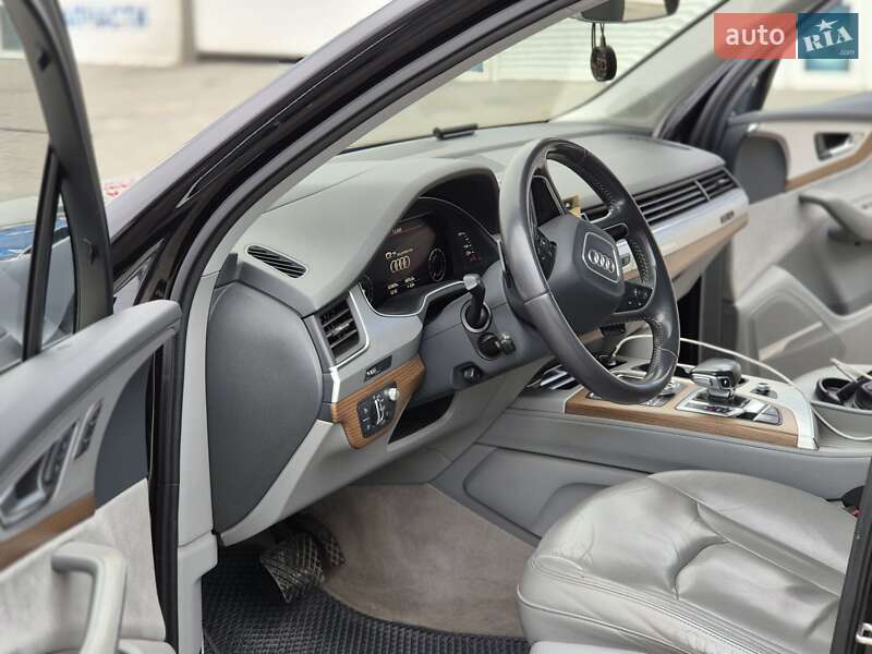 Внедорожник / Кроссовер Audi Q7 2015 в Одессе фото 13 Внедорожник / Кроссовер Audi Q7 2015 в Одессе