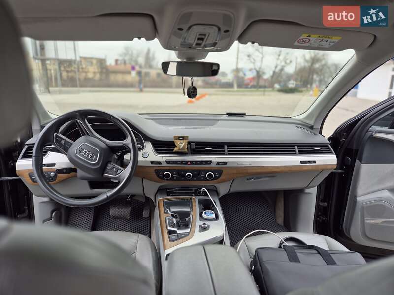 Внедорожник / Кроссовер Audi Q7 2015 в Одессе фото 16 Внедорожник / Кроссовер Audi Q7 2015 в Одессе