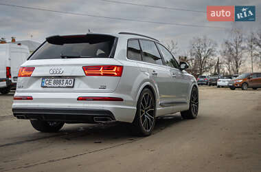 Позашляховик / Кросовер Audi Q7 2015 в Чернівцях