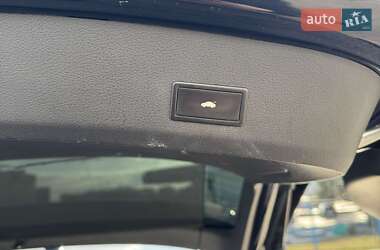 Внедорожник / Кроссовер Audi Q7 2011 в 