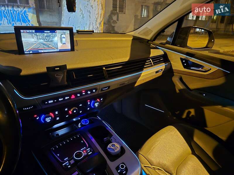 Внедорожник / Кроссовер Audi Q7 2015 в Одессе фото 30 Внедорожник / Кроссовер Audi Q7 2015 в Одессе