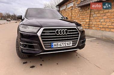 Внедорожник / Кроссовер Audi Q7 2016 в Виннице