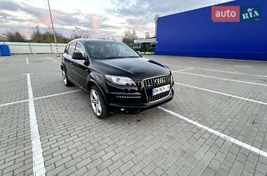 Позашляховик / Кросовер Audi Q7 2010 в Дубні