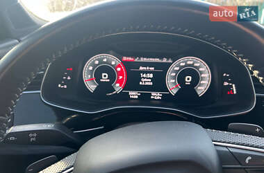 Внедорожник / Кроссовер Audi Q7 2021 в 