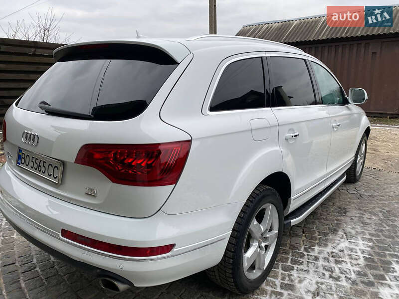 Позашляховик / Кросовер Audi Q7 2013 в Тернополі