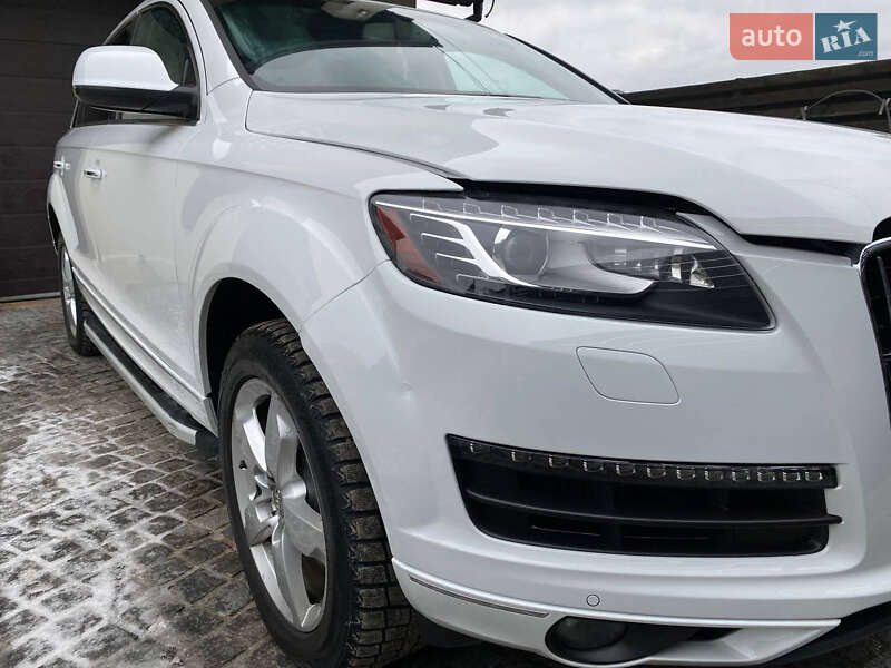 Позашляховик / Кросовер Audi Q7 2013 в Тернополі