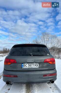 Позашляховик / Кросовер Audi Q7 2007 в Долині