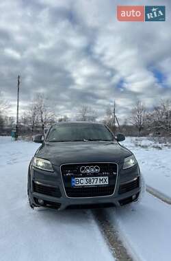 Позашляховик / Кросовер Audi Q7 2007 в Долині