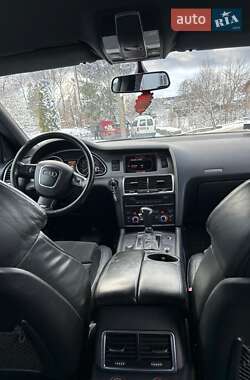 Позашляховик / Кросовер Audi Q7 2007 в Долині