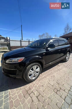 Внедорожник / Кроссовер Audi Q7 2009 в 