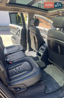 Внедорожник / Кроссовер Audi Q7 2009 в 