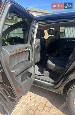 Внедорожник / Кроссовер Audi Q7 2009 в 