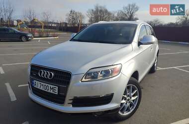 Внедорожник / Кроссовер Audi Q7 2007 в 
