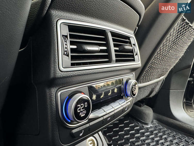 Внедорожник / Кроссовер Audi Q7 2016 в Львове