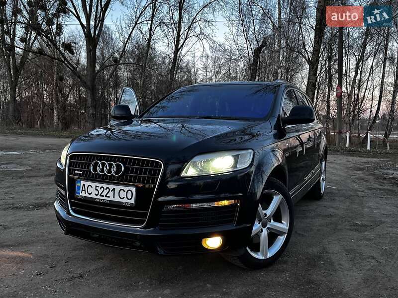 Внедорожник / Кроссовер Audi Q7 2008 в Луцке