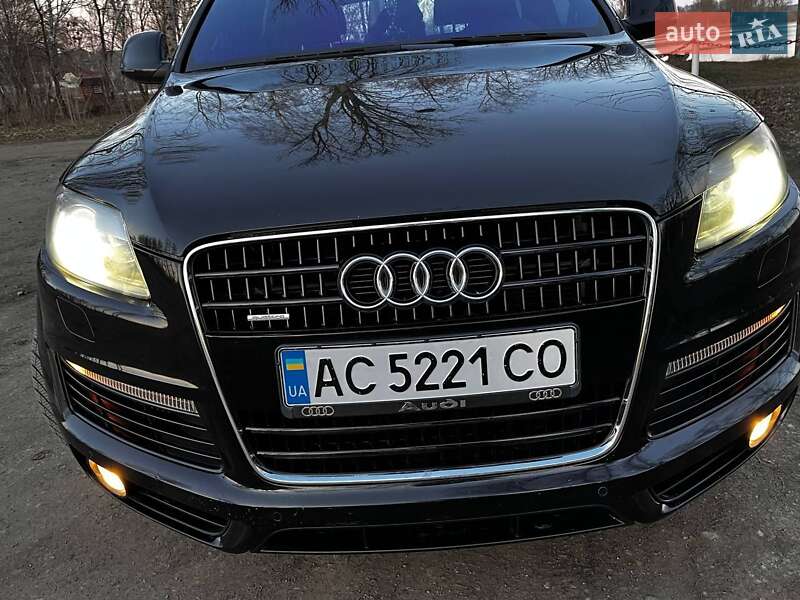 Внедорожник / Кроссовер Audi Q7 2008 в Луцке
