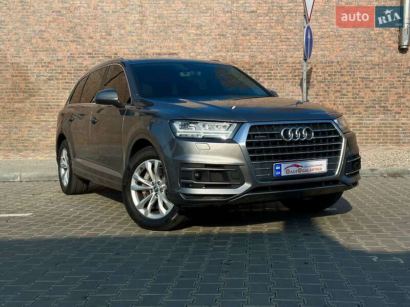 Позашляховик / Кросовер Audi Q7 2015 в Одесі