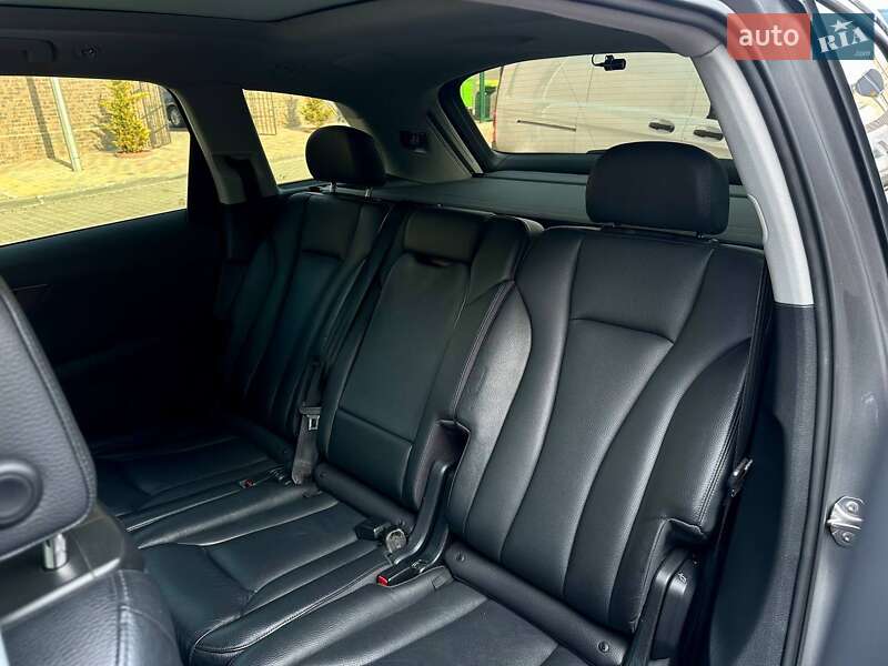 Позашляховик / Кросовер Audi Q7 2015 в Одесі