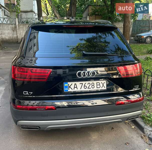Внедорожник / Кроссовер Audi Q7 2017 в Львове
