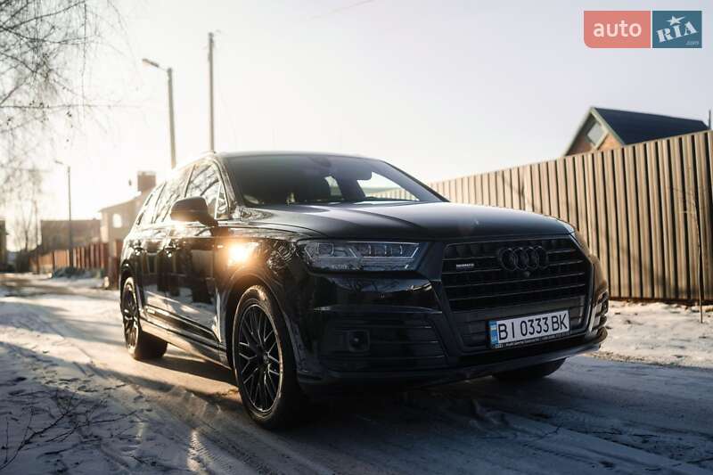 Позашляховик / Кросовер Audi Q7 2018 в Полтаві