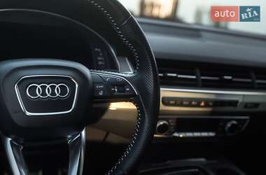 Внедорожник / Кроссовер Audi Q7 2018 в Полтаве
